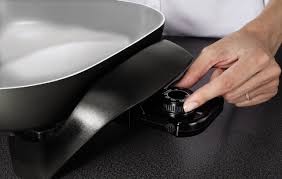 Oster Titanium Infused Duraceramic Electric Skillet 12 Inch Square Black Silver Ckstskfm12teco Check This Aw Electric Skillets Small Electrics Small Compact