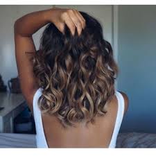 Les coupes de cheveux pour hommes qui font craquer les filles. Boucler Ses Cheveux Les Meilleures Techniques Pour Des Boucles Structurees