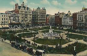 Chinatown is centrally located in the west end, along and around gerrard street off leicester square. Leicester Square London Um 1900 Von Unbekannt 785364