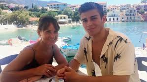 George Clarke's tearful dedication to his mum who has cancer