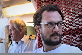 Ontmoet de mensen op de Middellandse Zee