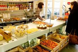 Rose Bakery Rue Des Martyrs Paris Bakery Brunch In Paris Prep Kitchen