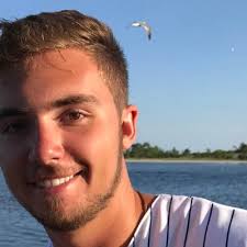 Connor Barbour's Instagram, Twitter & Facebook