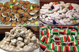Traditional Italian Cookies Www Anitaliancanadianlife Ca Italian Wedding Cookies Italian Recipes Traditional Italian Cookies
