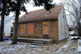 Maybe you would like to learn more about one of these? Eminem S Old House In Detroit Pics Old House House House Styles