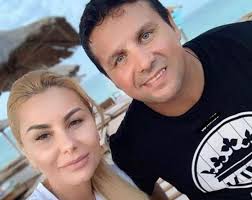 Emilia ghinescu has been a popular music singer for about 20 years, but now, in the midst of the pandemic, the artist has decided to remodel . Nicu Paleru A Recunoscut CÄƒ A Fost IndrÄƒgostit De Emilia Ghinescu Imi PlÄƒcea De Ea ReacÈ›ia SurprinzÄƒtoare A CantÄƒreÈ›ei Spynews Ro