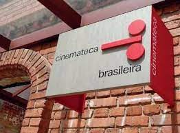 Em 1990, deu vida a eduarda na minissérie riacho doce e logo em seguida encarnou anna de assis em desejo. Brazilian Cinematheque Logo 9gag