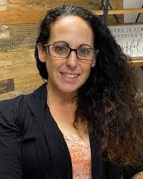 Ashley Mankowski's Instagram, Twitter & Facebook