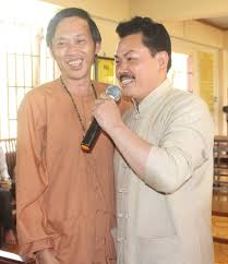Hoài linh lên tiếng về số tiền từ thiện hơn 13 tỷ đồng nghệ sĩ hoài linh cam kết sẽ chuyển tiền từ thiện cho đồng bào miền trung. Oafymev5c Uocm