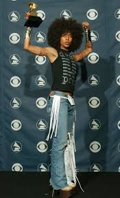 Erykah Badu The First Time I Saw Your Face Photos Erykah Badu Through The Years Erykah Badu Style Afro Punk Fashion Celebrity Style Icons