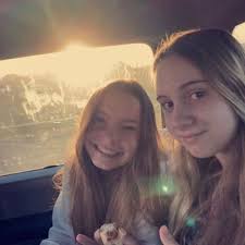 Amber Hall (@amberreneehall)