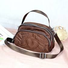 Koleksi tas tkj produk distro lokal bogor terbaru ( sold out ). Tas Wanita Selempang Dolphin Parasut Kecil Embos Love 8428 Shopee Indonesia