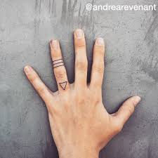 Simple Lines And Triangle Finger Tattoos By Andrea Revenant Tiny Finger Tattoos Hand Tattoos Ring Finger Tattoos