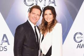 Velg blant mange lignende scener. Jerrod Niemann Morgan Petek Pictures Photos Images Zimbio