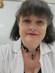 We're counting down the spookiest beauty finds of the season — but how many  products can you spot? 👀💄🎃 Comment your guess below and tag your beauty  bestie to see if they