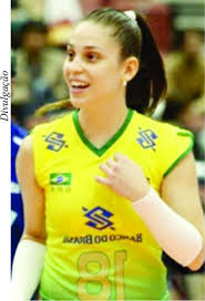 Resultado de imagem para camila brait