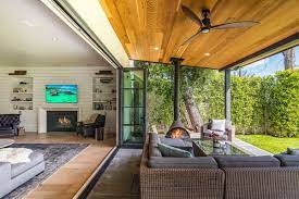 Modern indoor outdoor living room. Photo 5 Of 5 In Modern California Craftsman Designed For Indoor Outdoor Living Dwell