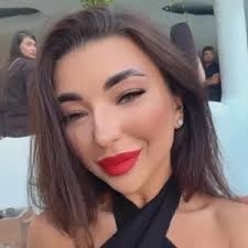 Luna-Bernard (@lunabernardlucky)