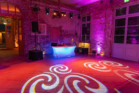 Diese leidenschaft und begeisterung wird auf jedem fest spürbar. Hochzeits Dj Dj Hochzeit Koln Dj Dusseldorf Mobile Hochzeits Dj