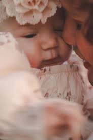 Photographer chosen, appointment made!! Thank you!!❤️❤️ question: I'm in  search of a Photographer for this weekend. Nothing huge, just simple family  outdoor pictures. No one I know seems to be available, and