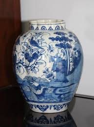 Ancien Vase Aux Chinois Faience Delft Xviie Xviiieme Dantan Proantic Vase Delft Faience