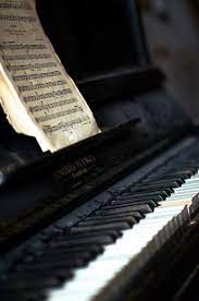 pin by صورة و كلمة on صور أعجبتني صور للتصميم background wonderful pictures music aesthetic piano music piano