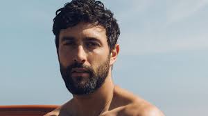 Le mannequin et acteur né le 22 septembre 1984 à taïwan a une personnalités ultra séduisantes. Top 15 Des Plus Beaux Hommes Du Monde En 2020 Coeur Coeur