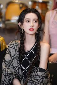 onlyfans 免费视频女演员的外貌有多紧要？看《九重紫》孟子义、孔雪儿就知谈了- jav黑丝