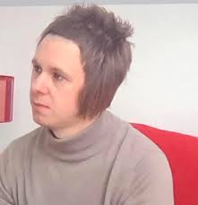 Mop Wig Amanda vs Little Boy Wig Amanda : r/saw