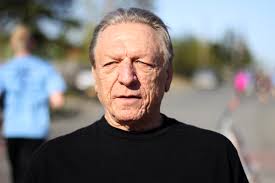 Blue skies mark Falcon 5K