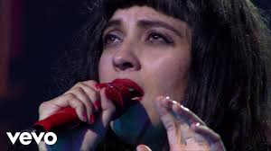 Check spelling or type a new query. Mon Laferte Tu Falta De Querer Desde El Teatro Fru Fru Youtube