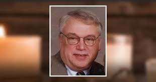 Kenneth Moritz's Instagram, Twitter & Facebook