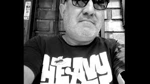 INSTANTÁNEAS DE RUIDO Y PUNK: UN RECUERDO DE HUEVO OLEA