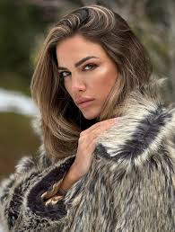 Quién es Rocío Robles, la modelo y periodista que vincularon a Rodrigo De  Paul y Alexis Mac Allister