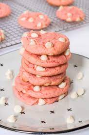 Spread batter evenly into pan. Strawberry Cake Mix Cookies Easy 4 Ingredient Recipe