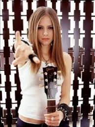 In 2002, when she was 17 years old, lavigne broke onto the music scene with her debut album let go.let go made lavigne the youngest female soloist. Download Avril Lavigne Mobile Wallpaper Mobile Toones Avril Lavigne Photos Avril Lavigne Style Avril Lavigne