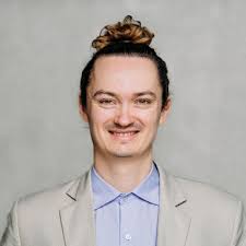 Sean Schmitz's Instagram, Twitter & Facebook