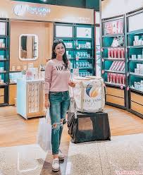 This variability guarantees you that you'll. Sunshine Kelly Beauty Fashion Lifestyle Travel Fitness Fine Japan 1st Malaysian Store Sunway Velocity Mall Kuala Lumpur