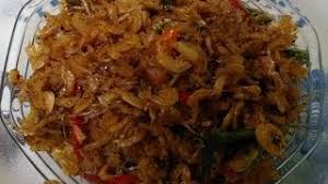 Rebon kering pedas 100 gr rebon 5 siung bawang merah 3 siung bawang putih 3 lembar daun salam 5 cabai rawit laos. Resep Oseng Rebon Kering Pedas Sambel Rebon Masakan Sederhana Rasa Luar Biasa Youtube