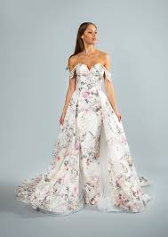 Our Favorite 2020 Wedding Dress Trends From Ny Bridal Fashion Week Green Wedding Shoes Wedding Dress Trends Wedding Gown Inspiration Bridal Fashion Week