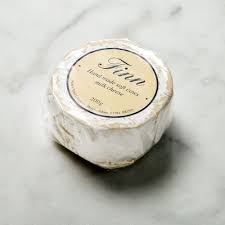 Finn Organic Artisan Cheese Semi Soft By Neal S Yard Creamery Cheese Artisan Cheese Creamery