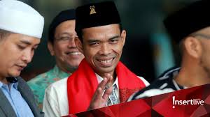 Gaya bahasa percakapan digunakan dalam ceramah ustadz abdul somad. Calon Istri Lebih Muda 24 Tahun Hingga Tanggal Pernikahan Ustaz Abdul Somad