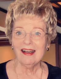 Stephanie Strack's Instagram, Twitter & Facebook