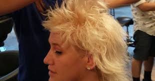Food Network Gossip: Anne Burrell's New Hair