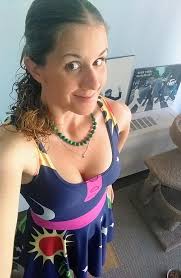 That ovulation-phase confidence hits different, especially when you're  braless in our new SculptRib™ Cotton Henley Dress 🤭