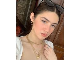 Meet new Kapuso kontrabida, Filipino-Italian beauty Ella Cristofani