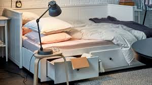 I am sure someone will check this out and correct me if i am wrong. Clever Conversion Create An Office And Guest Bedroom In One Financial Times