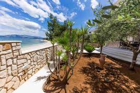 Dopřejte si jedinečnou nabídku zájezdů s snídaně podle vašich představ. Dovolena Chorvatsko 2021 Levne Ubytovani A Apartmany Chorvatsko 2021 Adriaticonline Cz