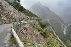 Hahntennjoch Road Near Imst Austria On A Cloudy Day Holidays In Europe Austria Cloudy Day