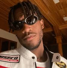 De acordo com os recentes rumores de transferência, quem você preferiria  ter? : r/galatasaray